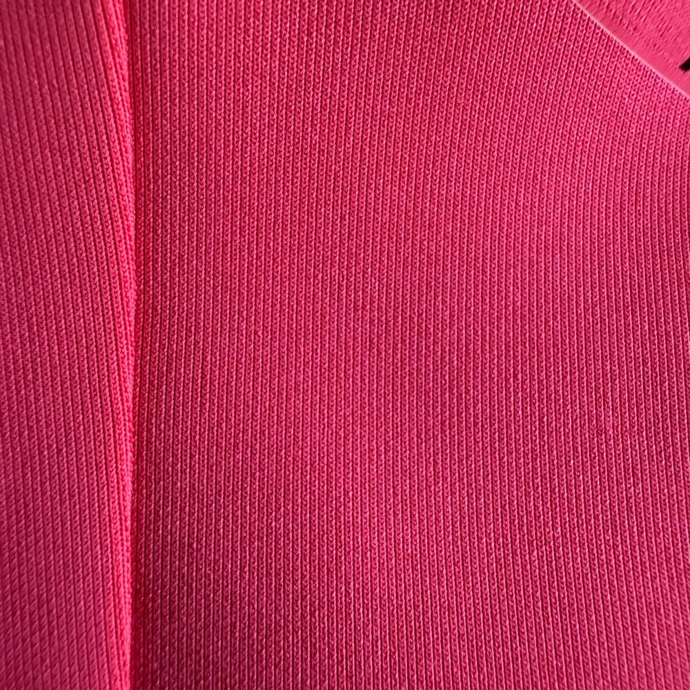 Red Polyester Garment - Picture 3 of 9